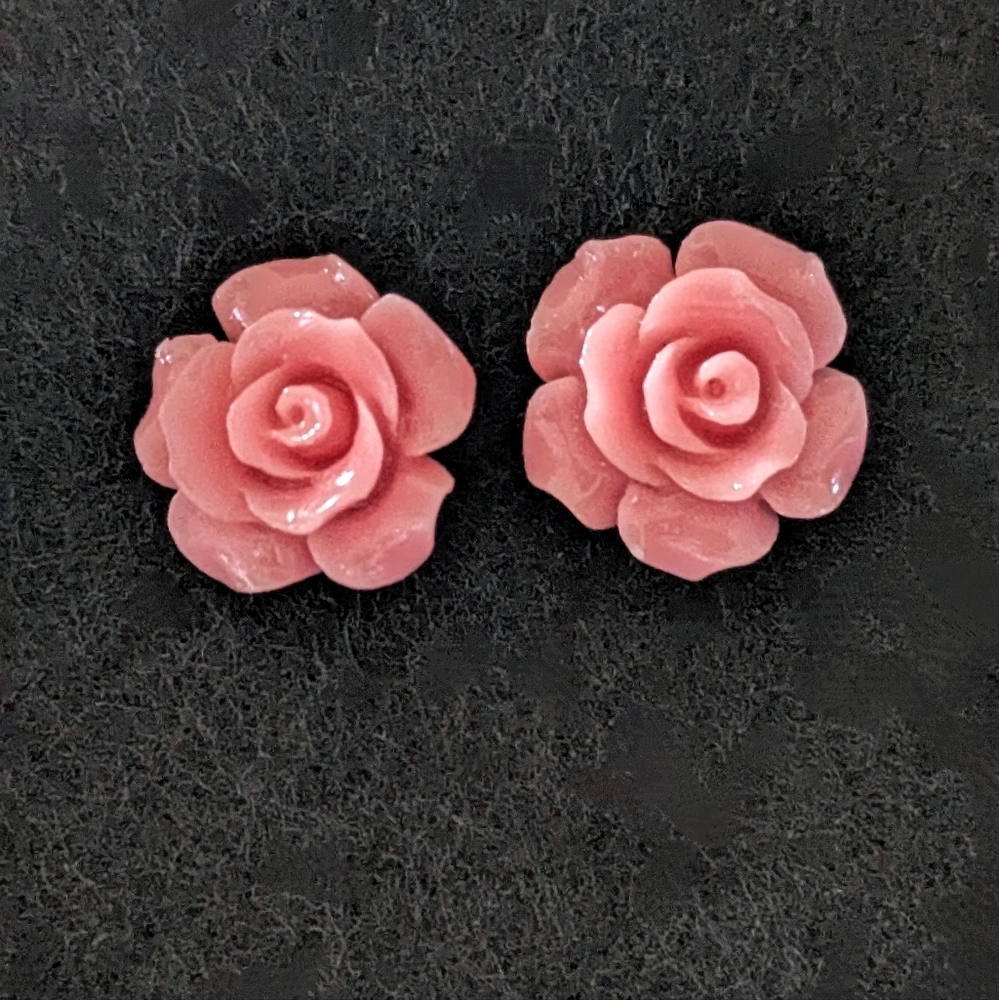 BLING JEWELRY. PINK ROSE EARRINGS